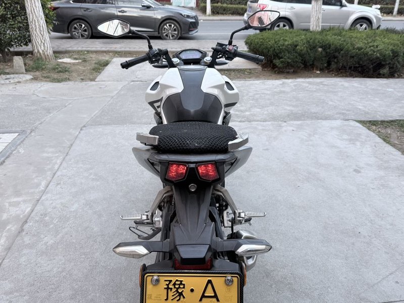 二手新大洲本田CBF190R