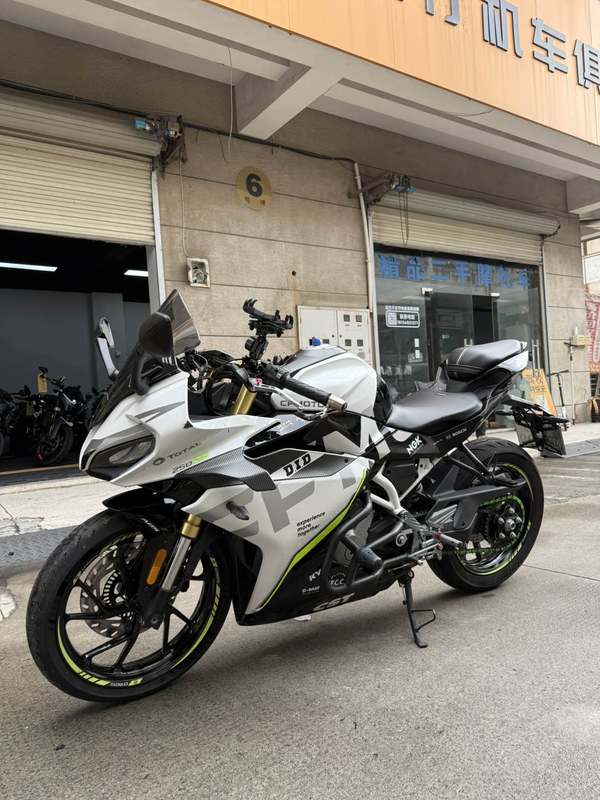 二手春风250SR