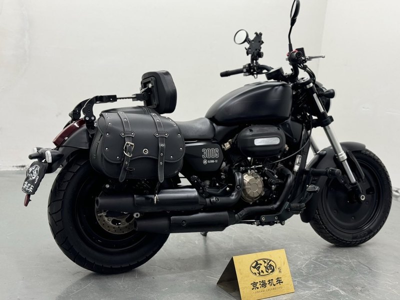 二手QJMOTOR闪300