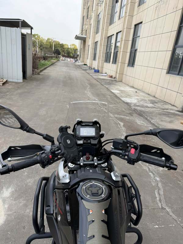 二手豪爵铃木DL250