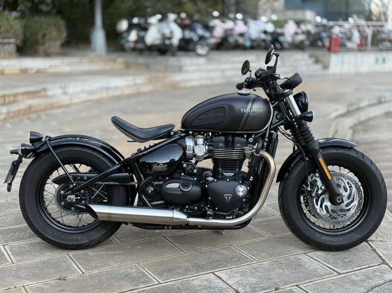 二手凯旋Bonneville Bobber