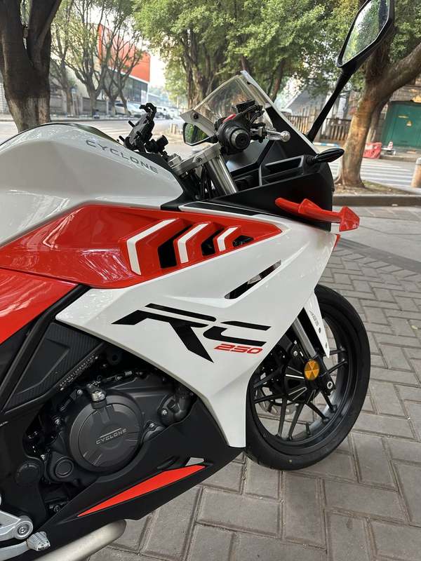 二手赛科龙RC250