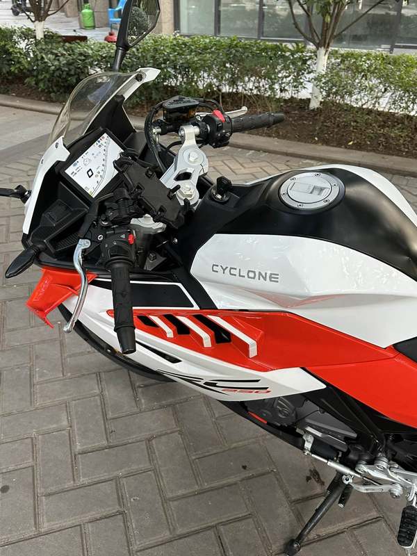 二手赛科龙RC250