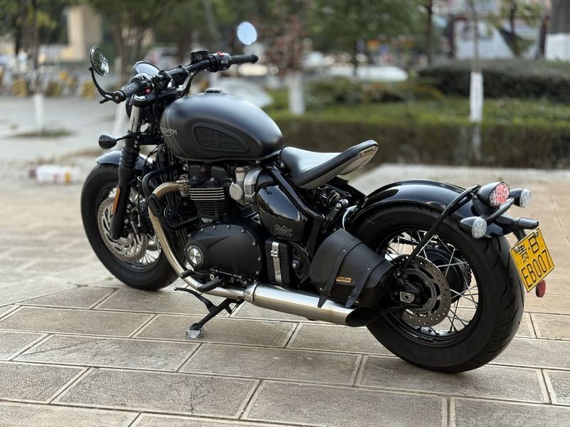 二手凯旋Bonneville Bobber