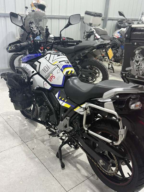 二手豪爵铃木DL250