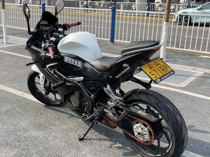 二手QJMOTOR赛250