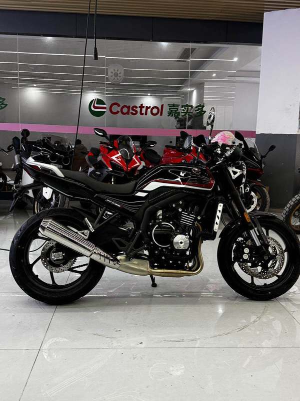 二手张雪机车500F