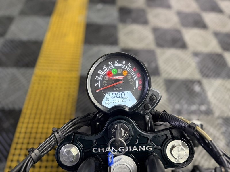 二手长江Bobbie 400 II