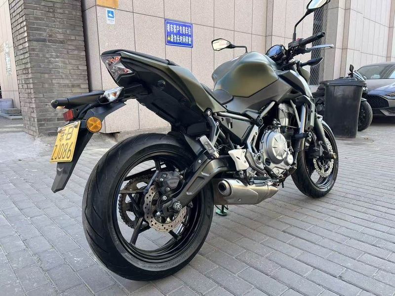 二手川崎Z650