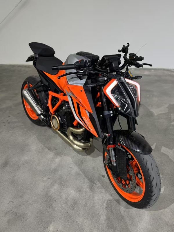 二手KTMR2R1290 Super Duke