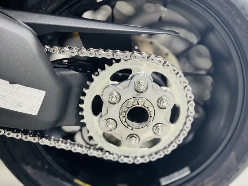 二手杜卡迪Street Fighter V4