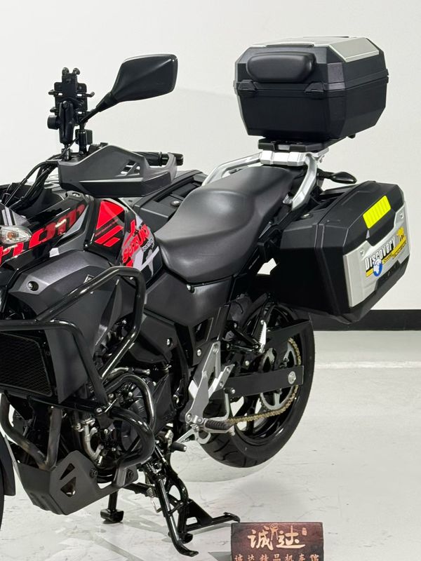 二手豪爵铃木DL250