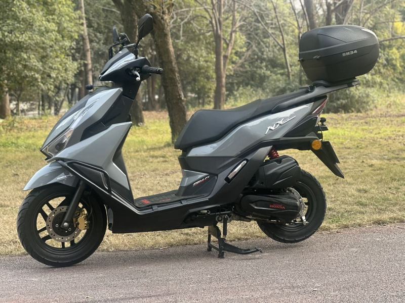 二手五羊本田NX125