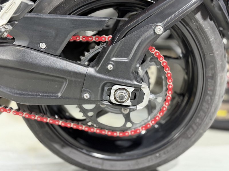 二手凯旋Trident 660