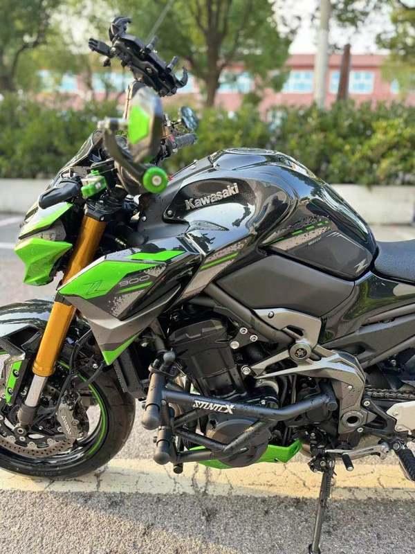 二手川崎Z900