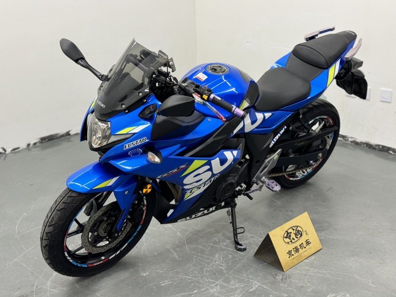 二手豪爵铃木GSX250R