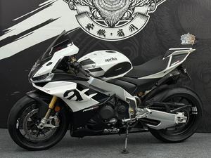 二手阿普利亚RSV4