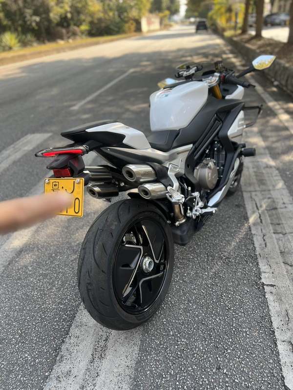 二手春风750SR-S