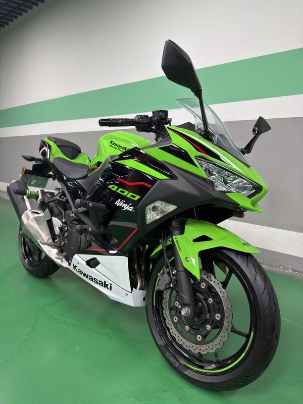 二手川崎Ninja 400