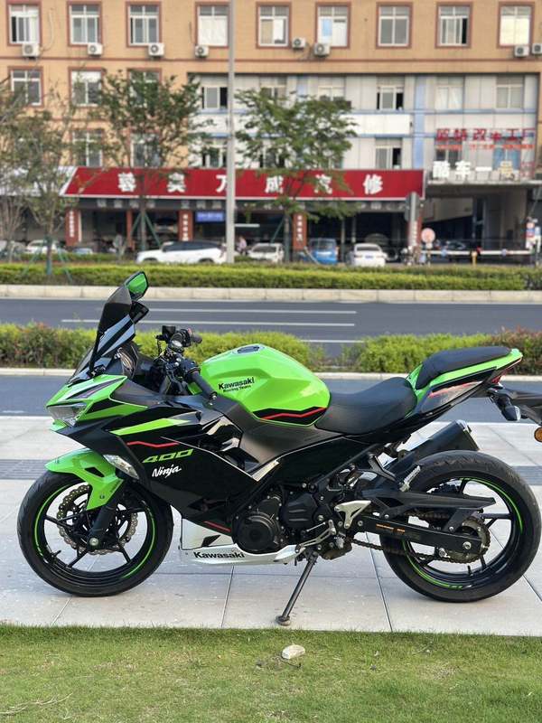 二手川崎Ninja 400