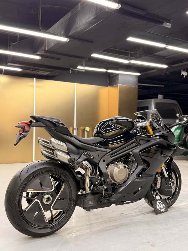 二手春风750SR-S