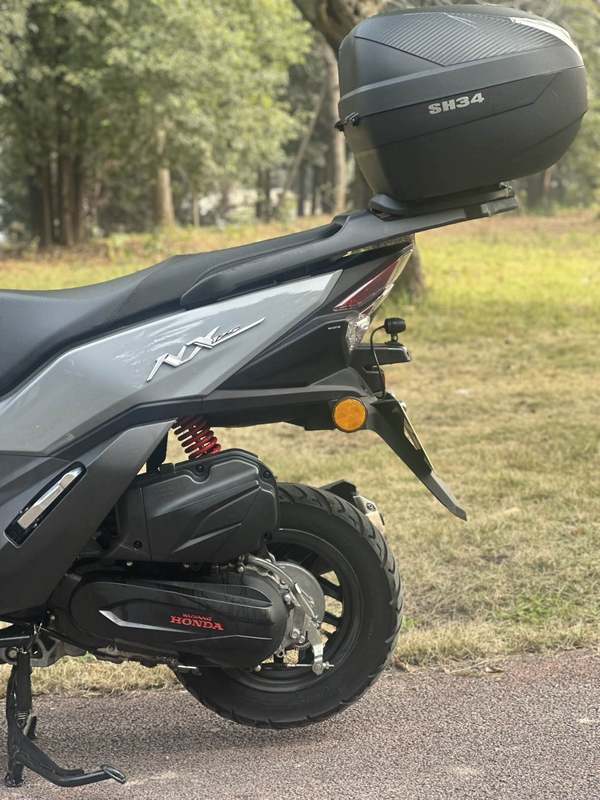 二手五羊本田NX125