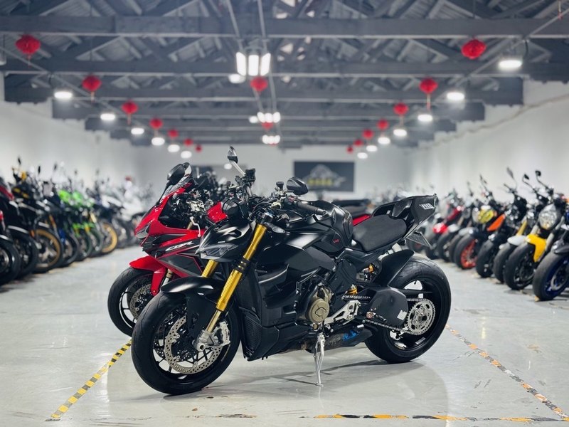 二手杜卡迪Street Fighter V4