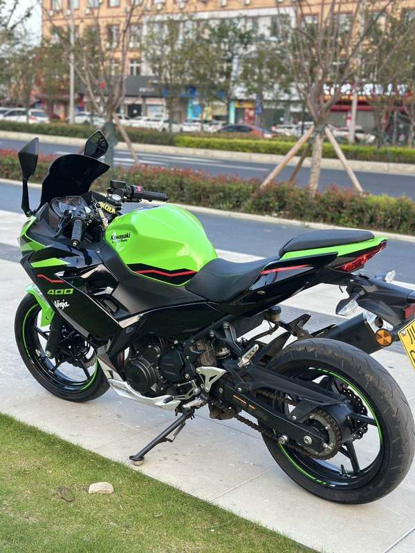 二手川崎Ninja 400