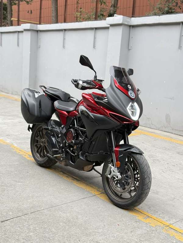 二手奥古斯塔Turismo Veloce 800