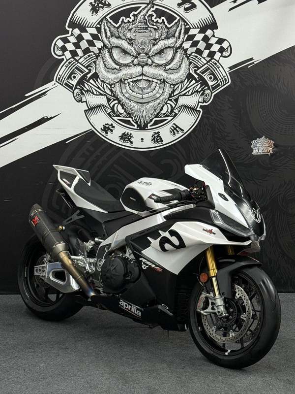 二手阿普利亚RSV4