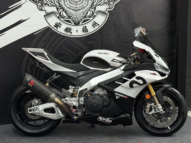 二手阿普利亚RSV4