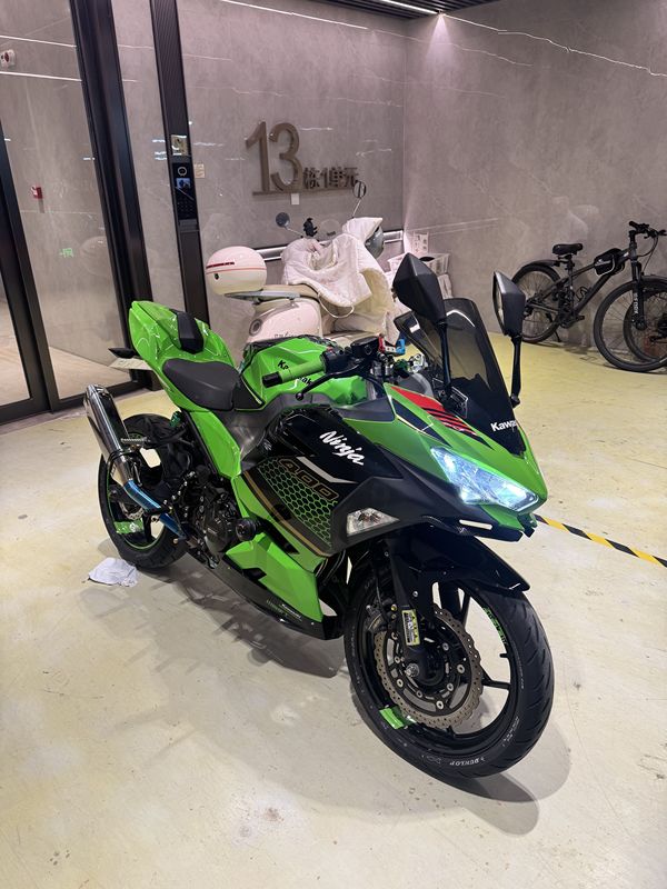 二手川崎Ninja 400