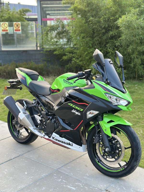 二手川崎Ninja 400