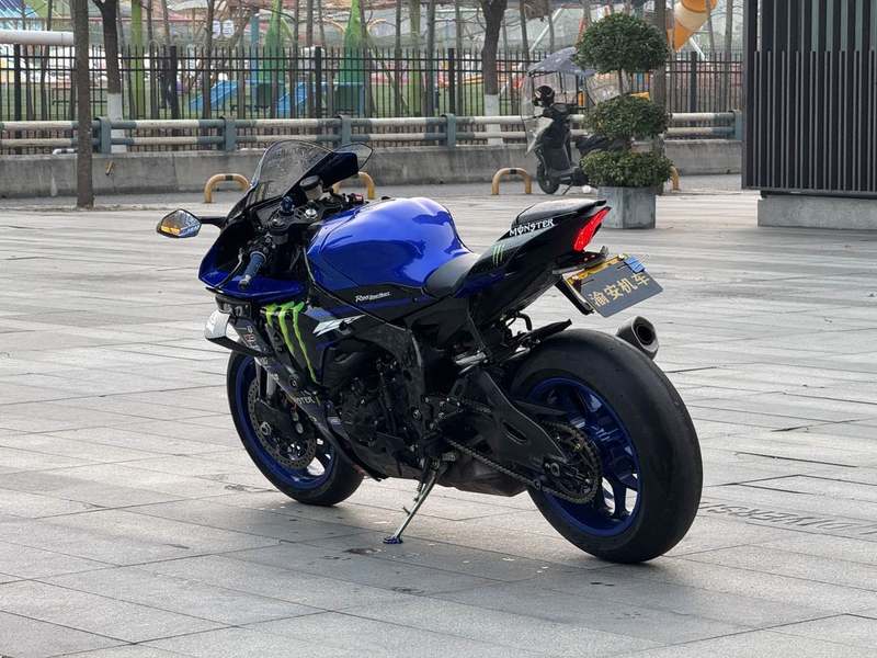 二手雅马哈YZF-R1