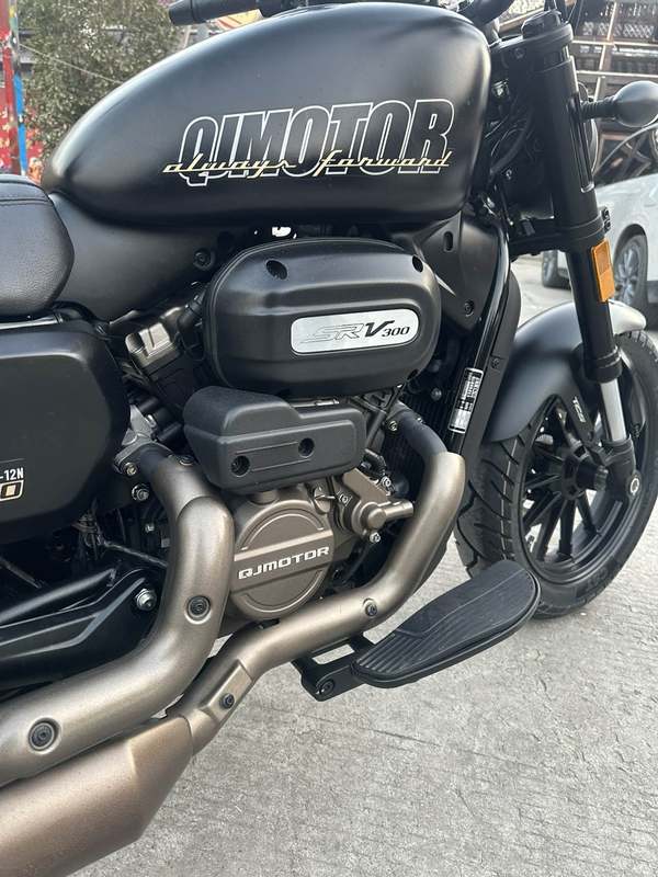 二手QJMOTOR闪300