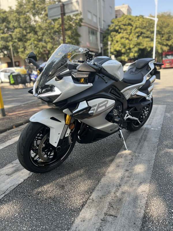 二手春风750SR-S