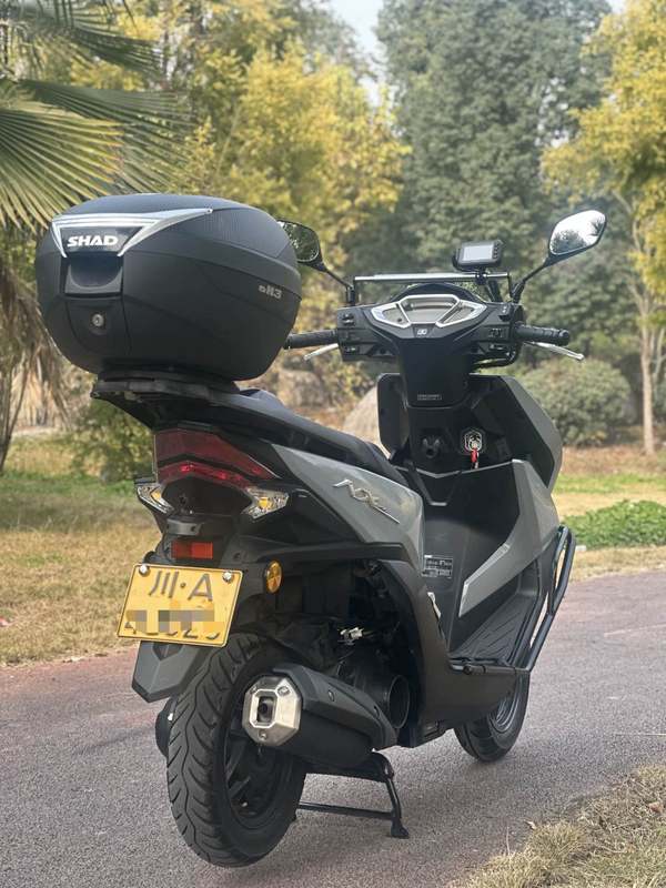 二手五羊本田NX125