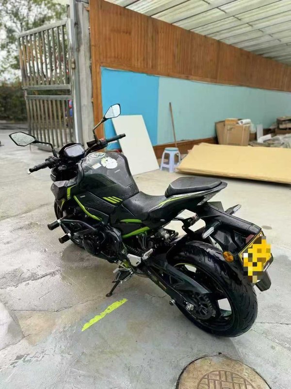 二手川崎Z900