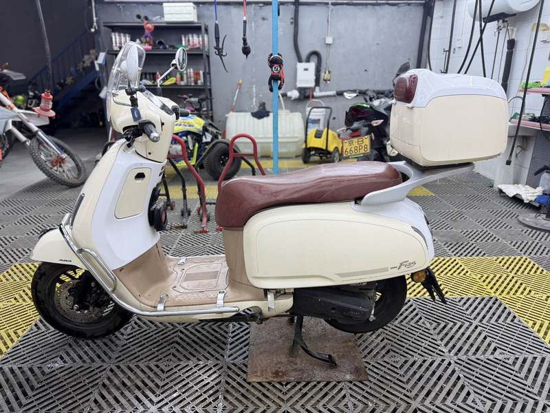 二手五羊本田NWF125