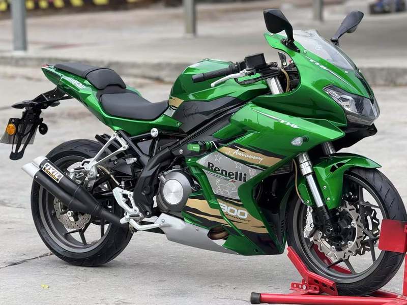 二手贝纳利302 Touring