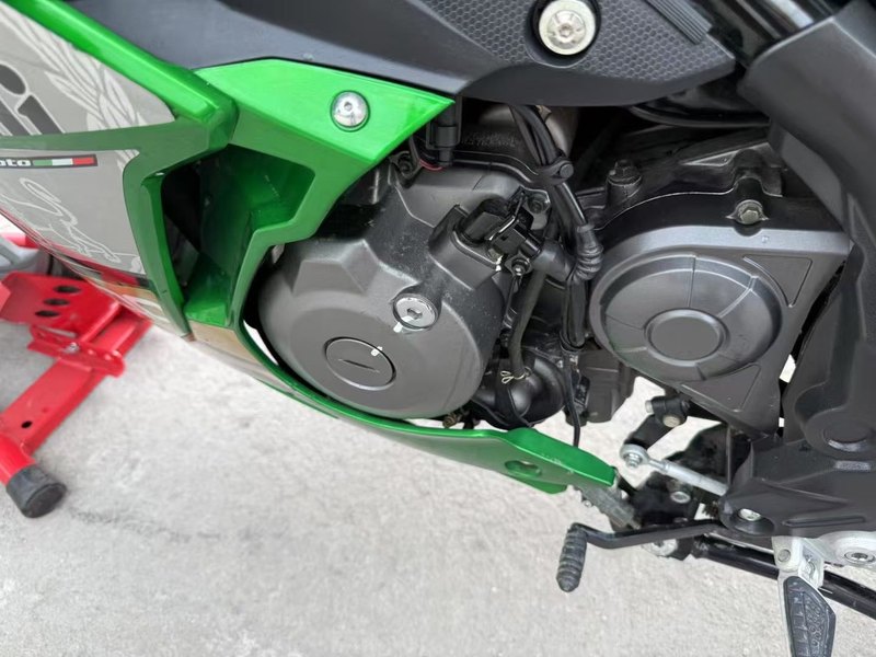 二手贝纳利302 Touring