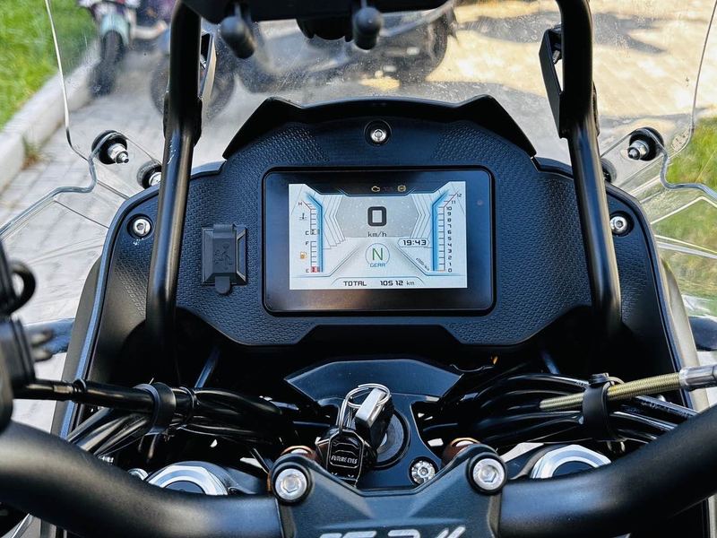 二手贝纳利TRK552