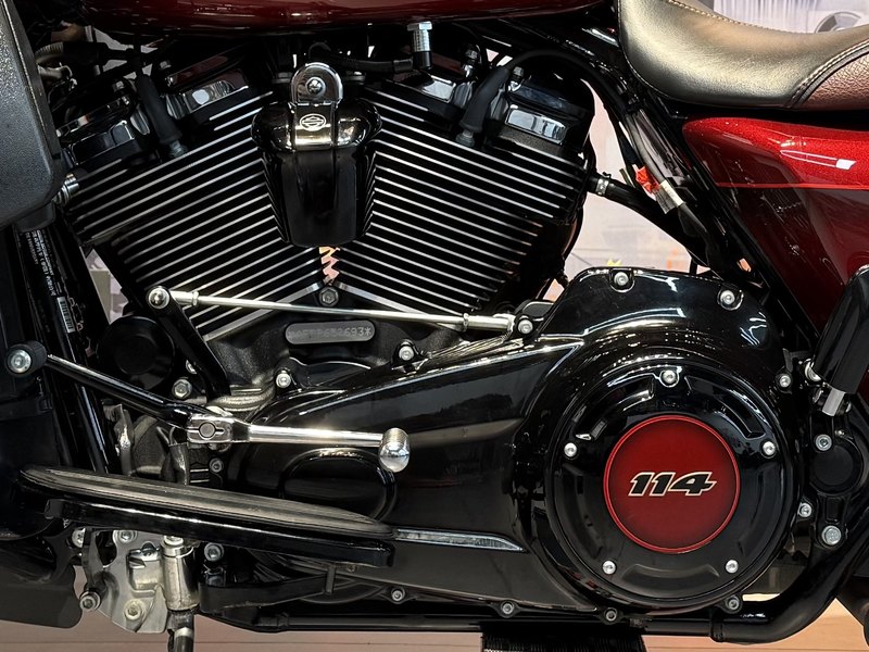 二手哈雷戴维森公路滑翔 Road Glide