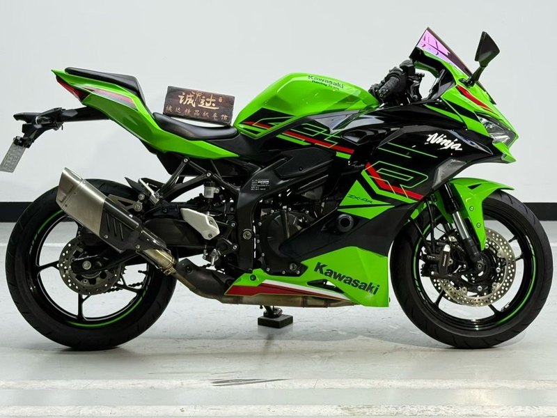 二手川崎ZX-4R