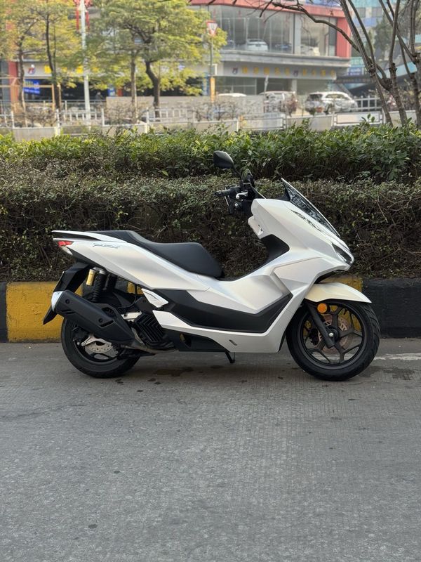 二手五羊本田PCX