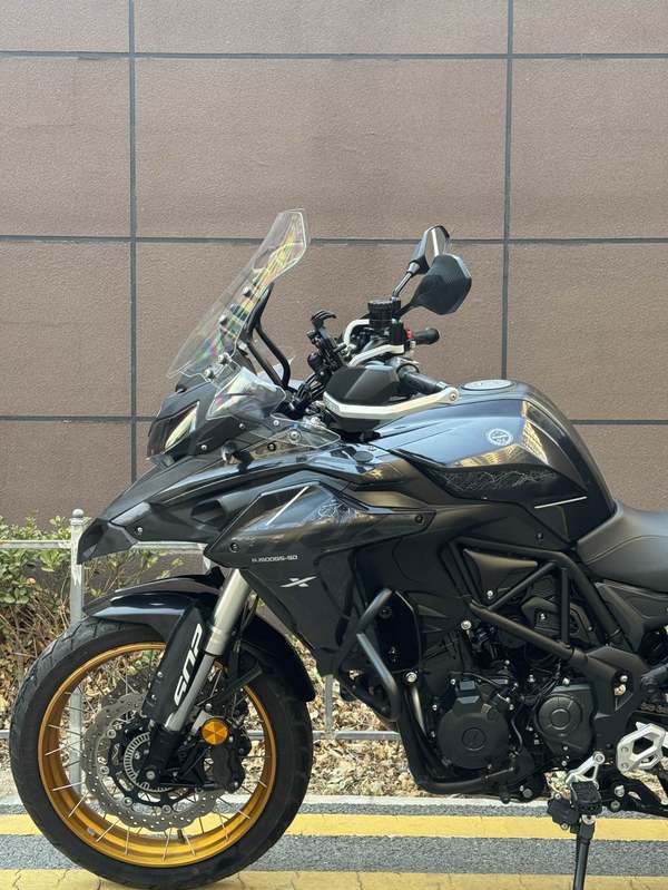 二手贝纳利金鹏 TRK502