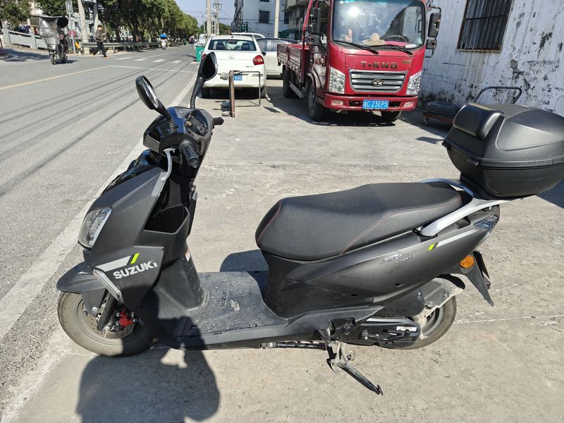 二手济南铃木UY125