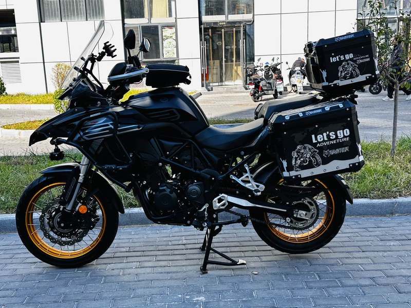 二手贝纳利TRK552