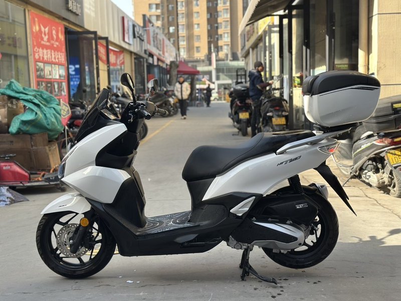 二手五羊本田NWT150