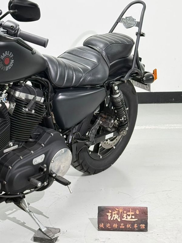 二手哈雷戴维森Iron883 硬汉
